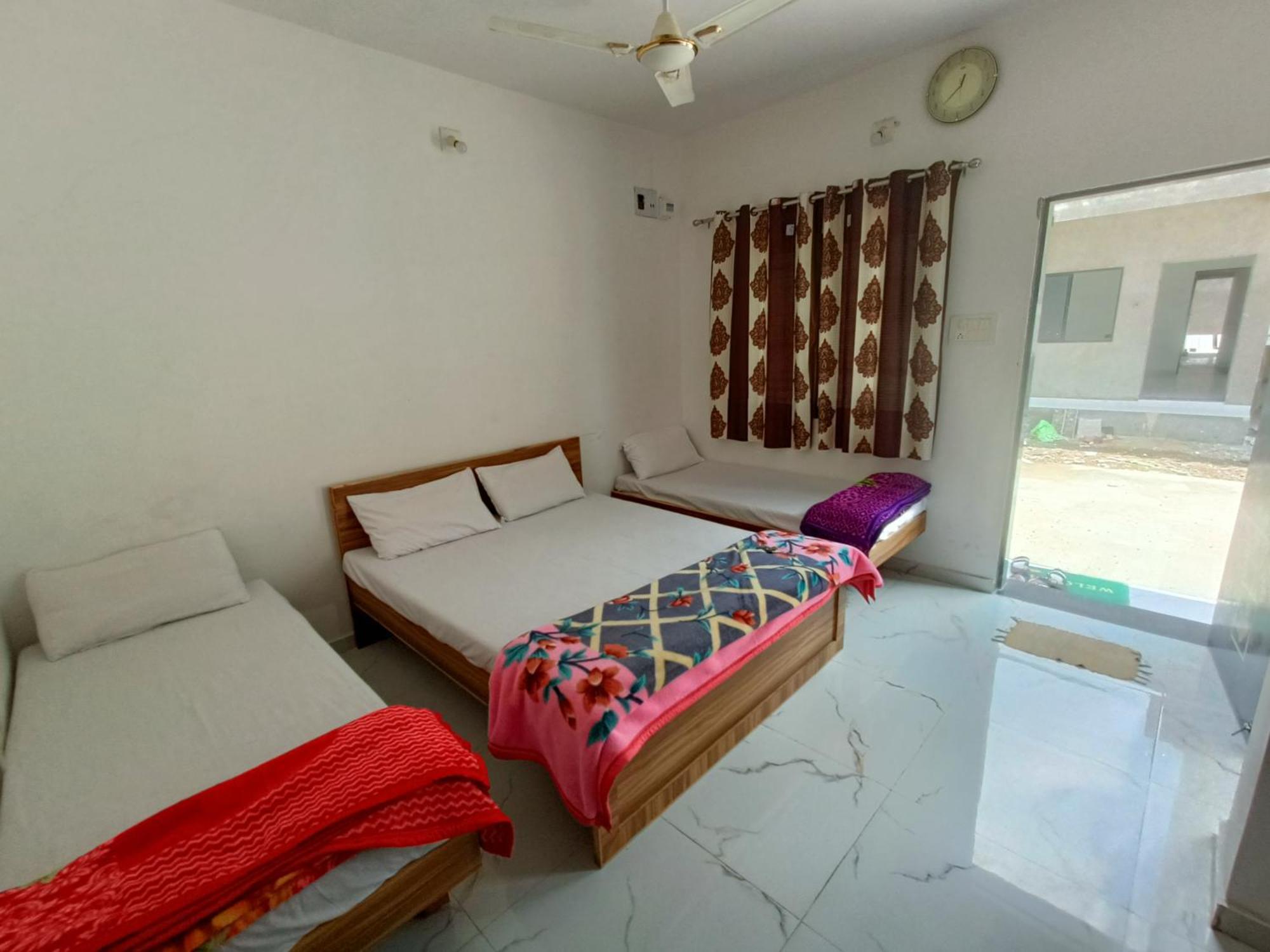 Shiv Shakti Homestay Kevadia Exterior photo